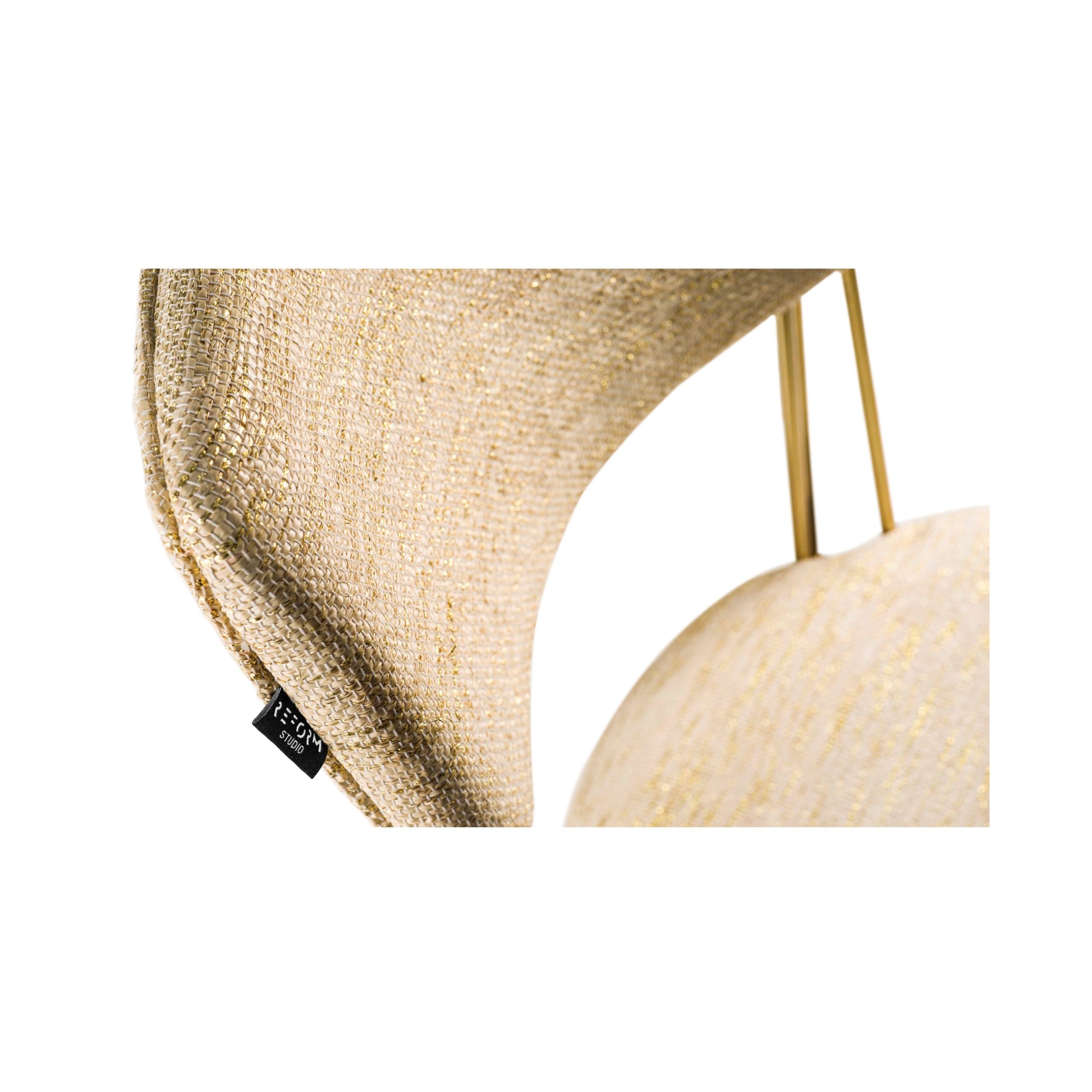 GRAMMY'S GOLDEN BEIGE